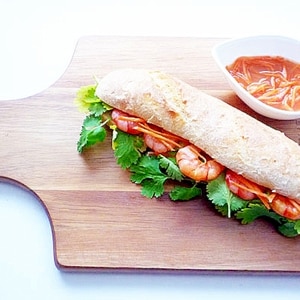 バインミー　ベトナムのサンドイッチ